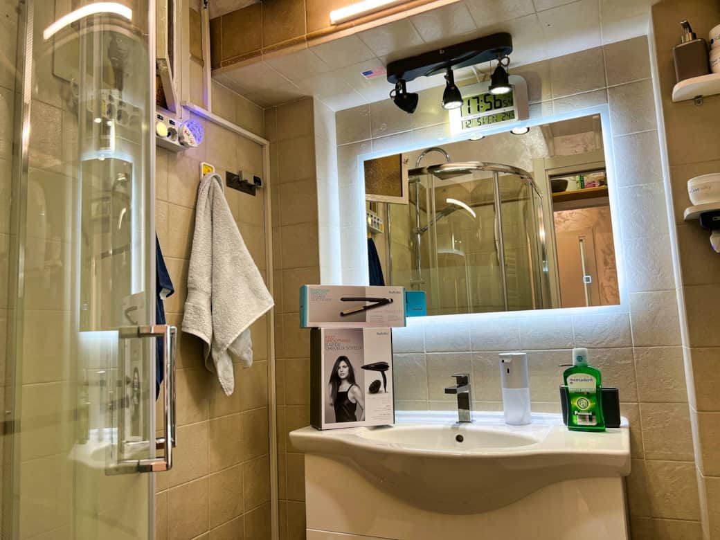 Beb-bed-and-breakfast-milano-centro-citta-milan-city-centre-brera-moscova-garibaldi-eco-budget-stay-