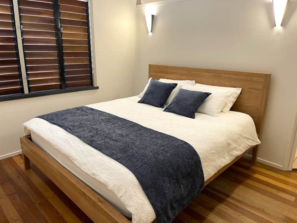 Sully's Beach House - Master Bedroom with King Bed Sully's Beach House - Master Bedroom with King Bed