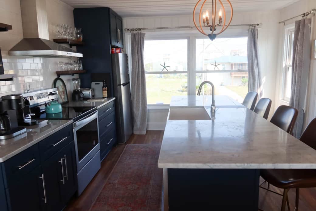 Fully stocked kitchen.