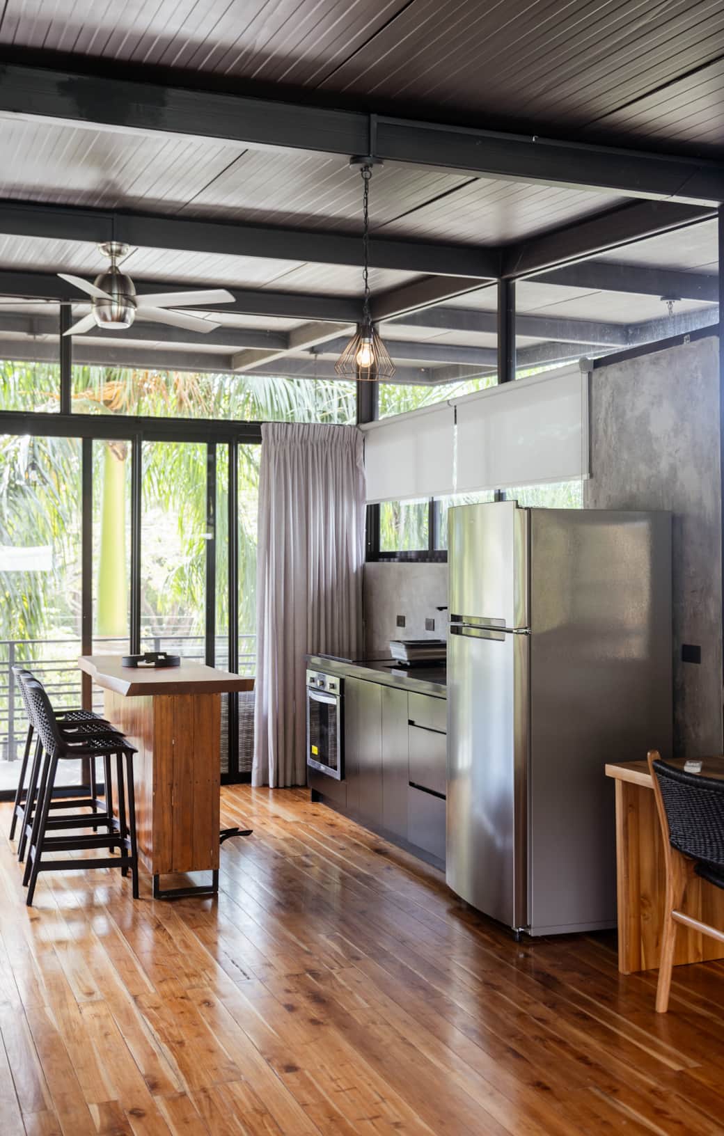Suite 3 kitchen