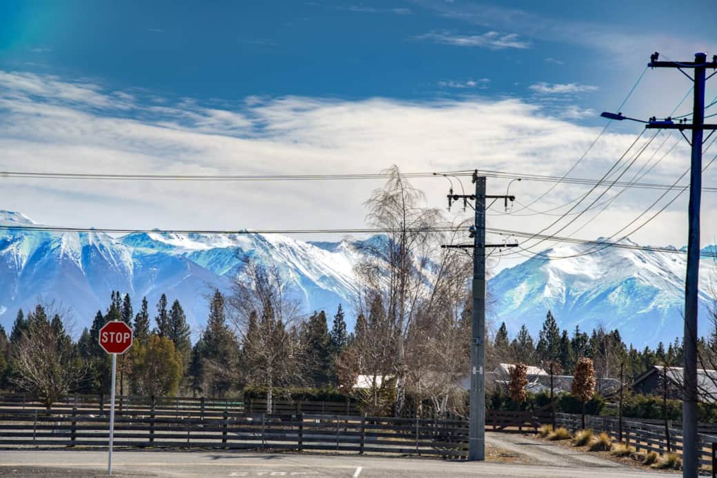 Views from the doorstep, the Ben Ohau Range rises on the horizon — a view that never grows old ️

Here at No3 on Fraser we open the door to ease and adventure — framed by the breathtaking vistas of the Ben Ohau Range ✨