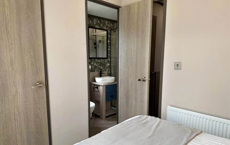 Master Bedroom & en-suite