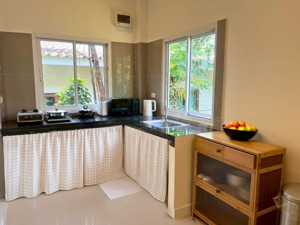 Kitchen 5_Wide