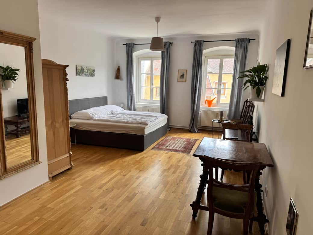 Image picker A210801E EA4B 439B 8074 199F9302DF05 15078 000001E6F150BF1F