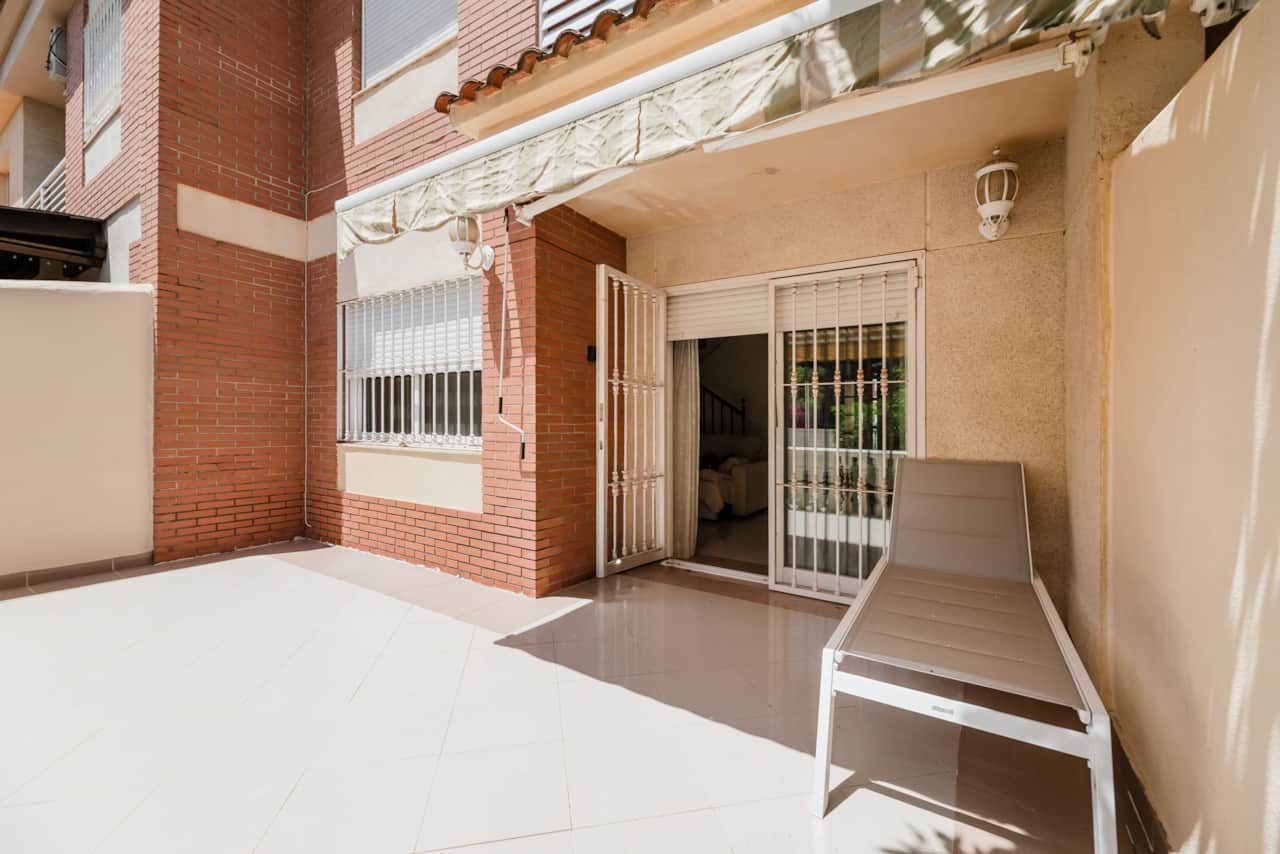 Terraza de entrada – Retiro Pinar, El Grao de Castellón