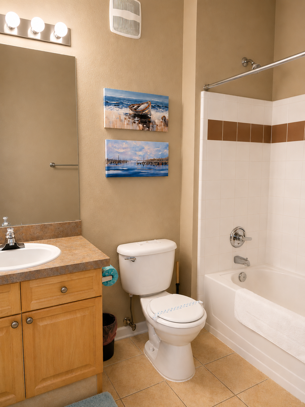 Second bathroom with tub/shower combo located just outside the twin bedroom
