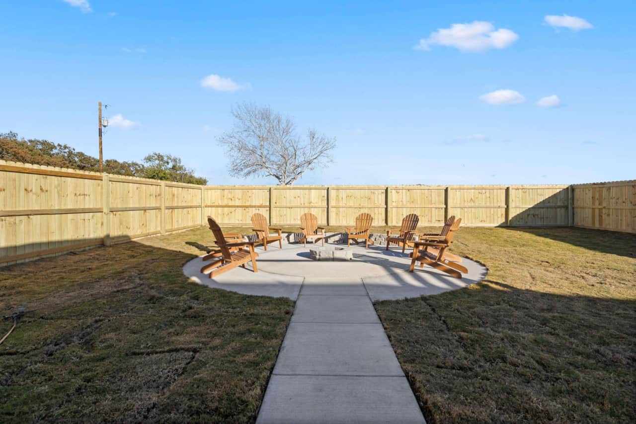 Outdoor with firepit