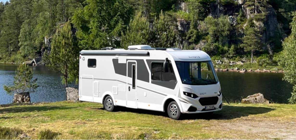 FJORDVAN - Sunlight i68 adventure Edition