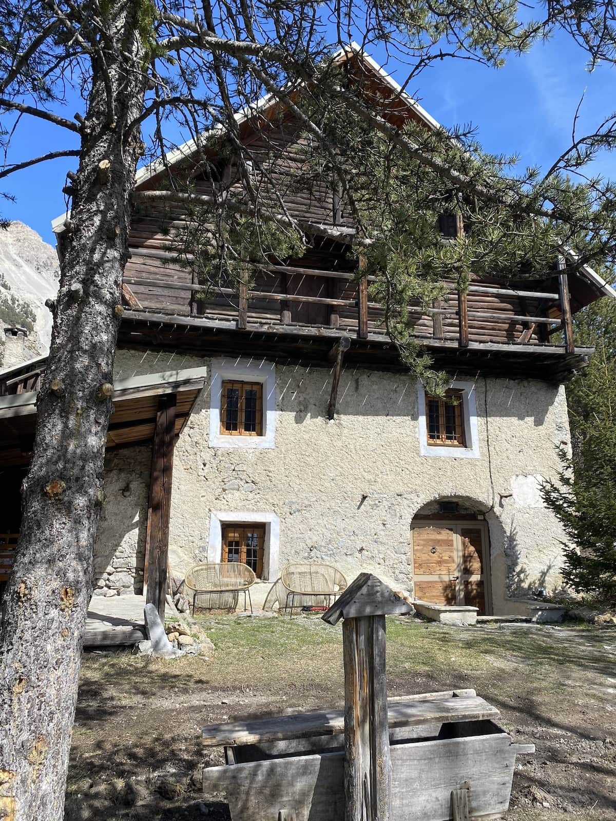 Photo maison et auvent terrasse