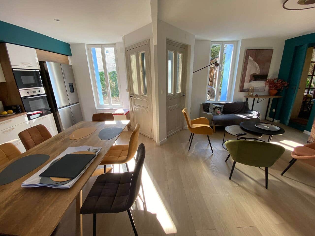 Espace de vie : séjour, cuisine, salle à manger