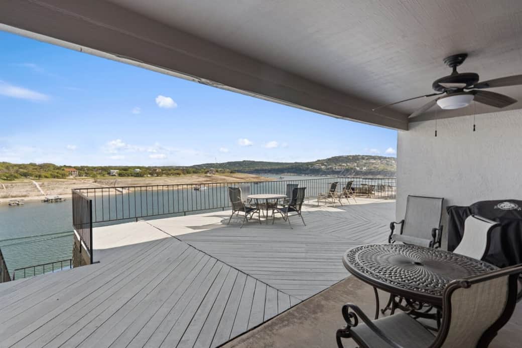 Covered patio on Lake Travis