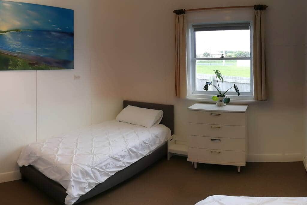 Room with 2 single beds.