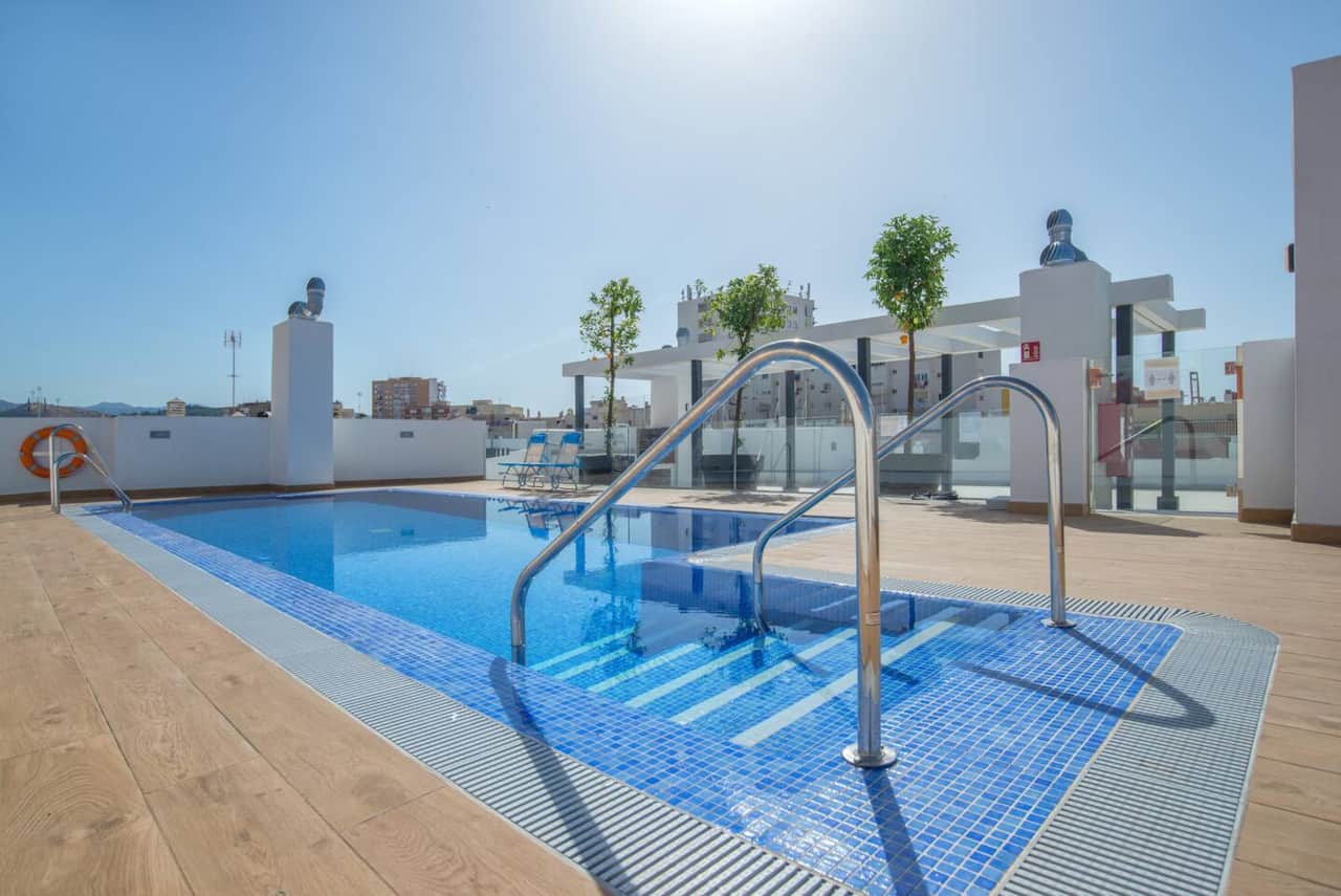 OASIS Malaga City Apartment HOMINGBOOK