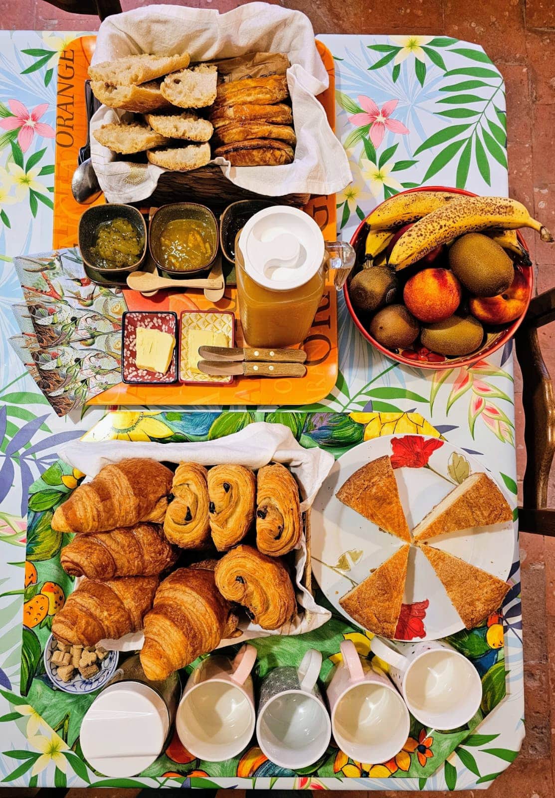 Petit déjeuner Château Arche d'Aure