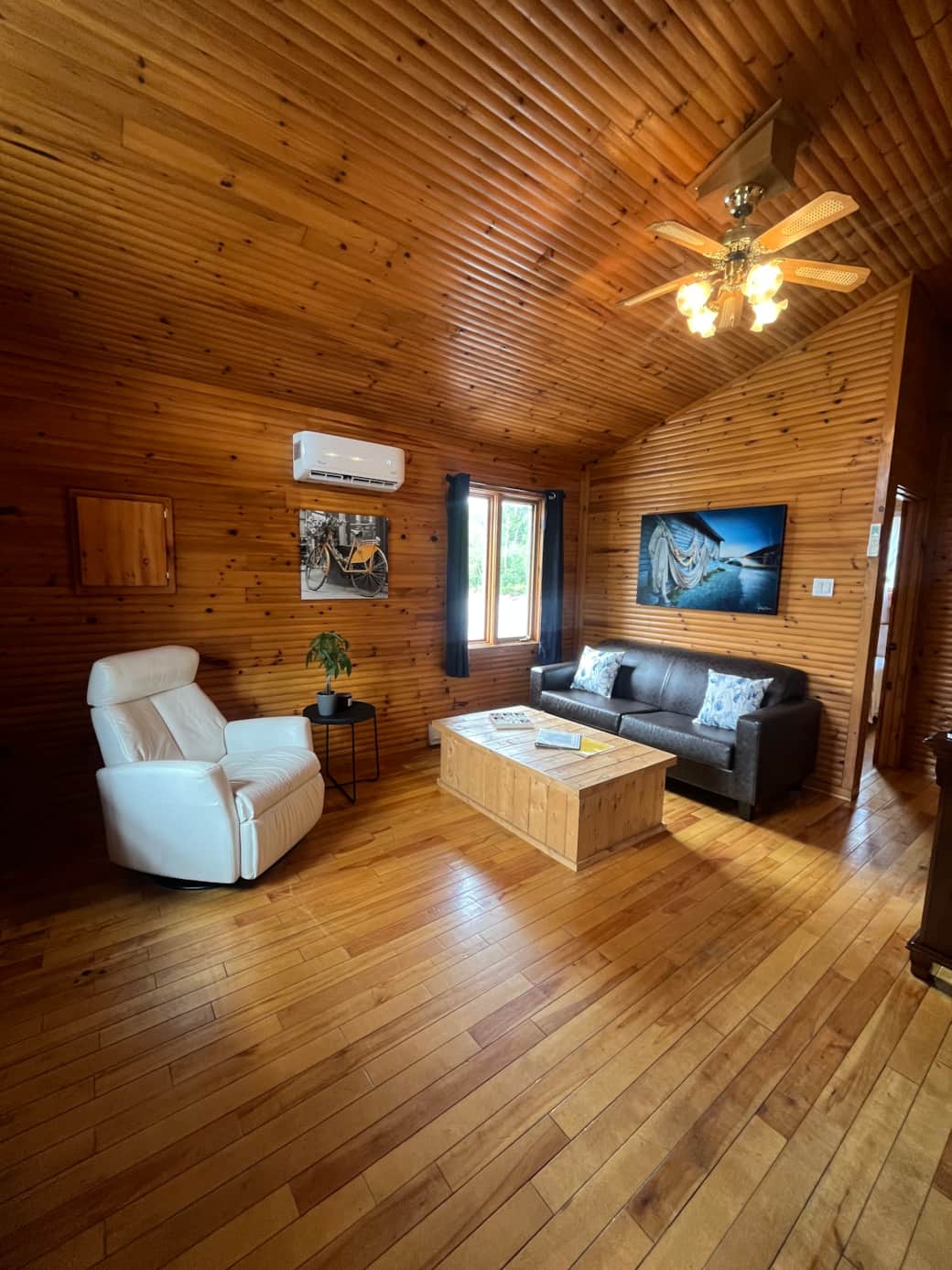 Living Area Living Area