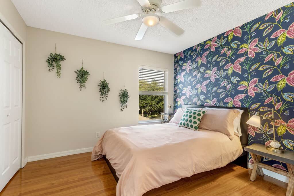 Tropico Room