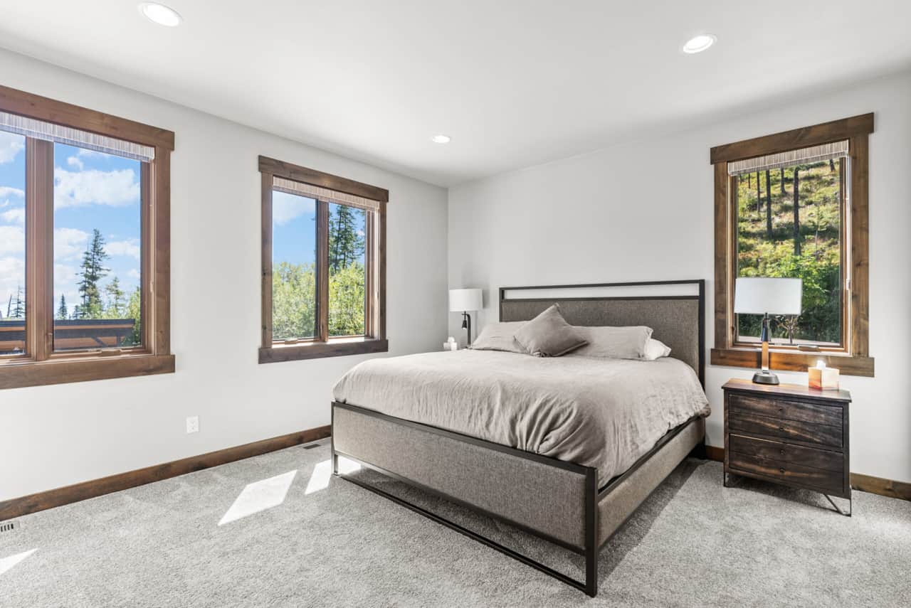 Master bedroom king