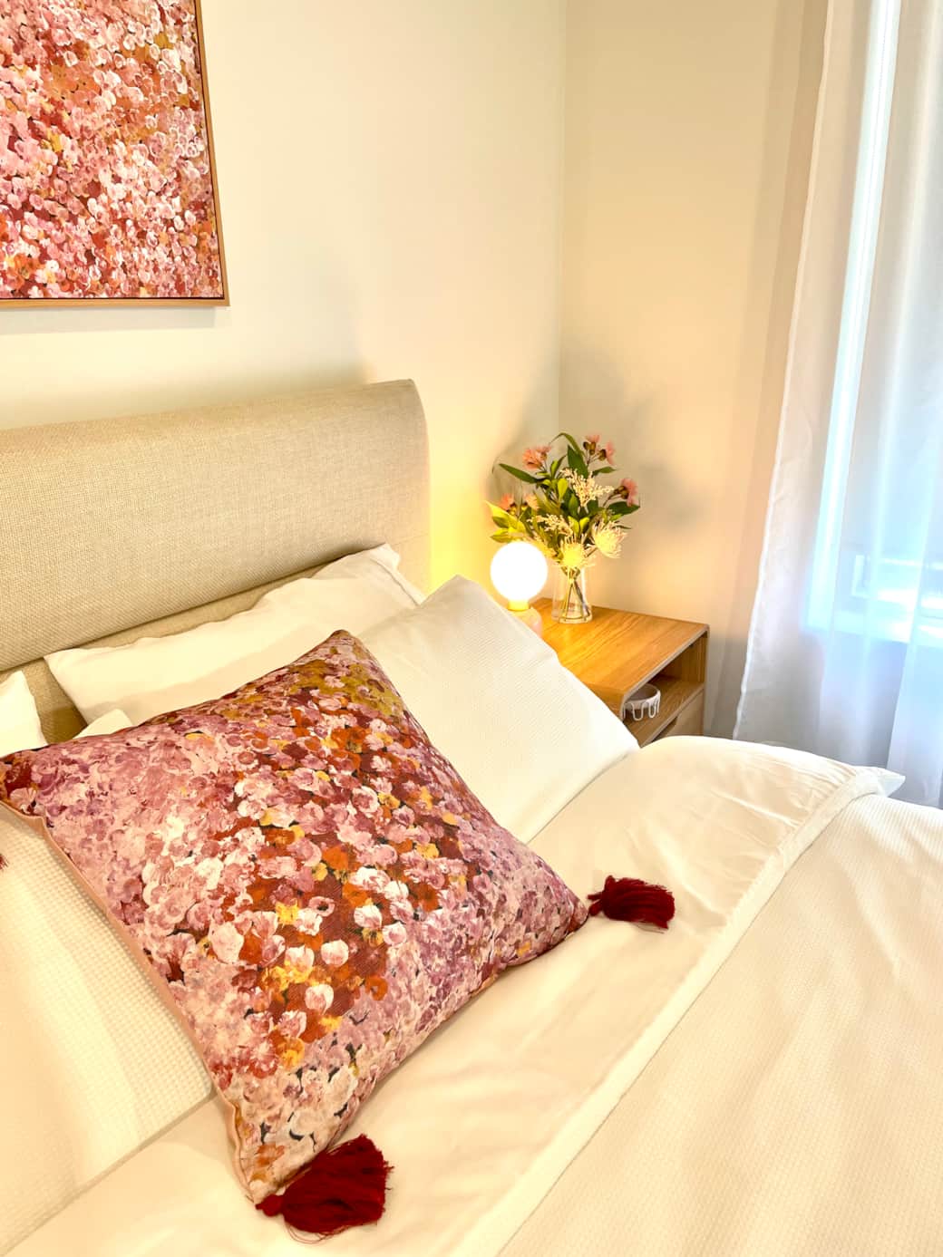 Moments in Moana Main Bedroom