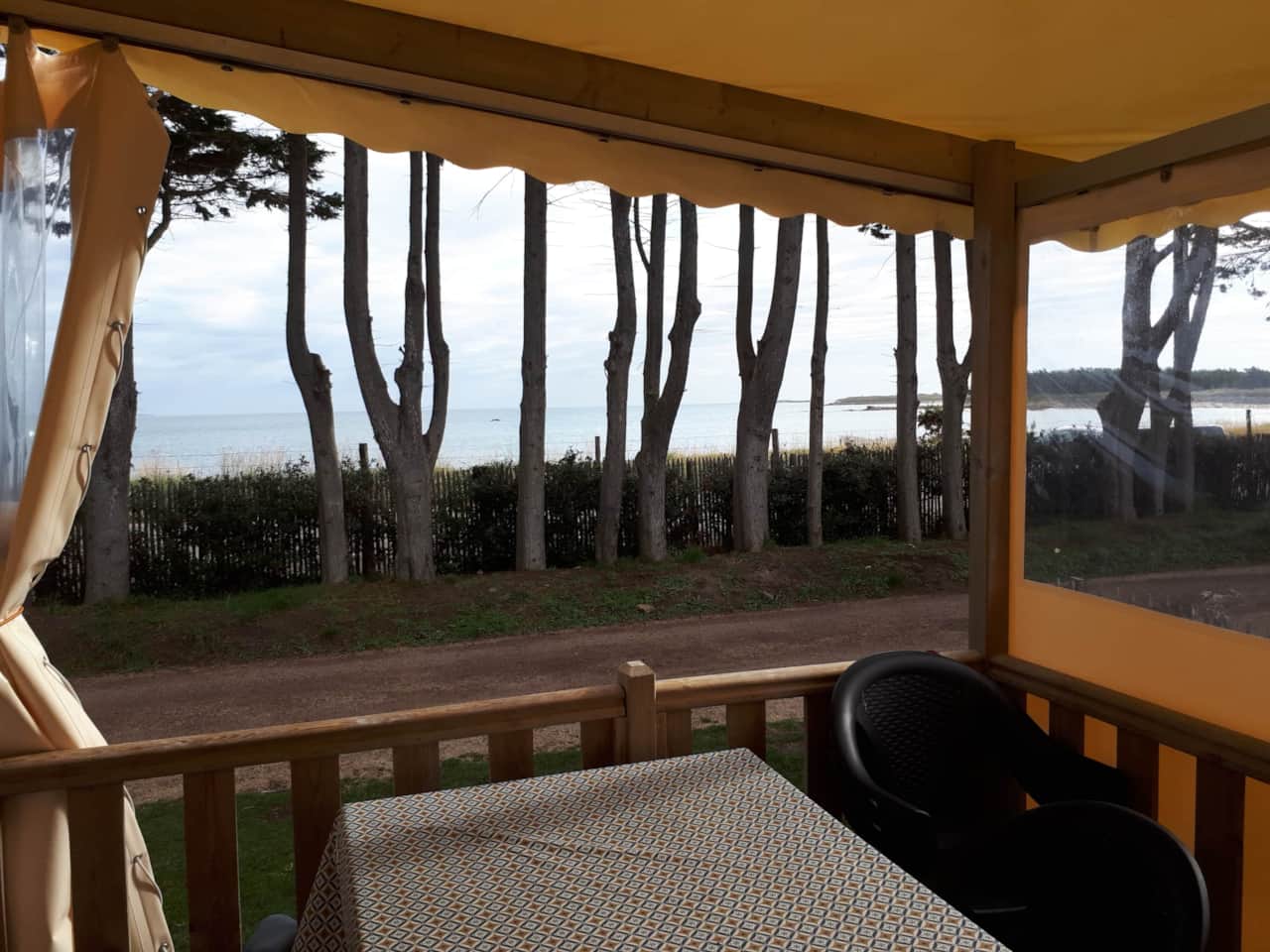 Mobilhome 3 chambres Front de mer