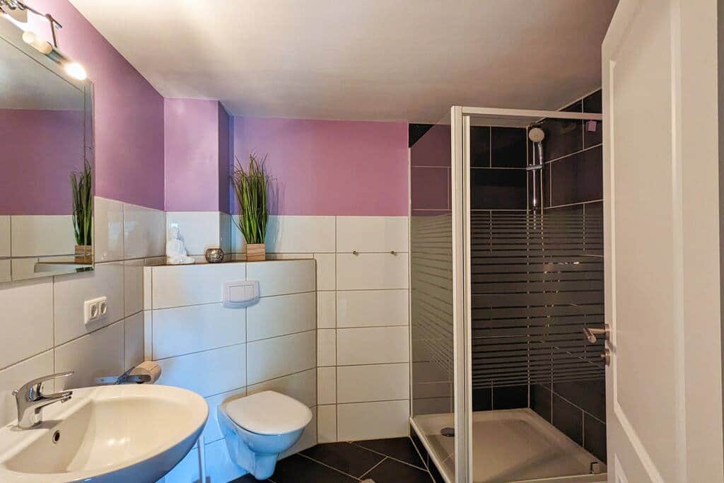 Badezimmer Untergeschoss