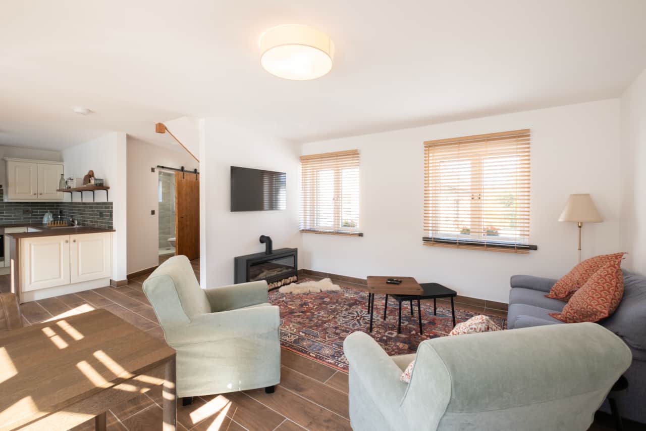 Living Room / Kitchen