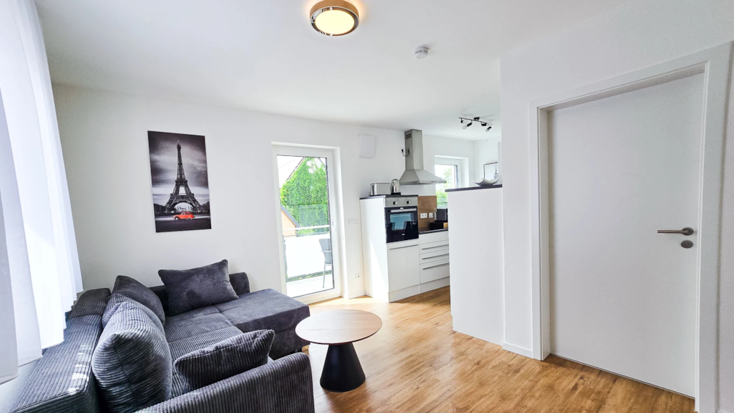 Frensdorf apartments a3 wohnbereich eingang balkon