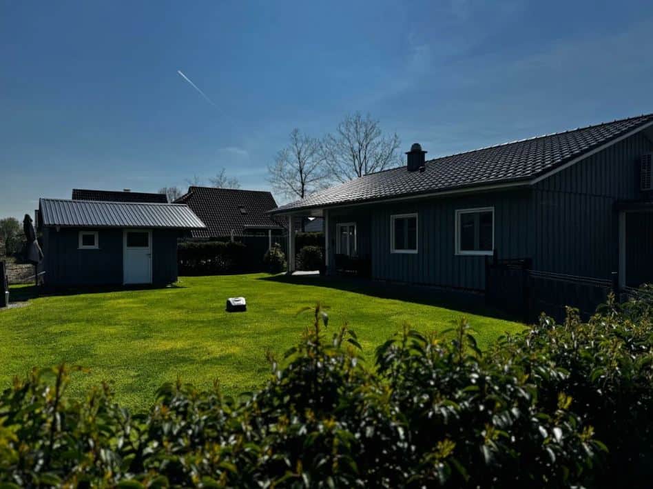 Komplett eingezäunter Garten