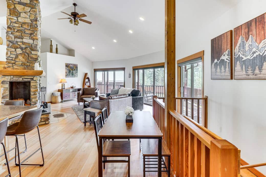 Upper Level Dining and Living Area
