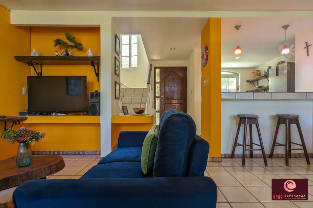 From living room looking to the front door, flat screen TV with Netflix and high speed internet incl