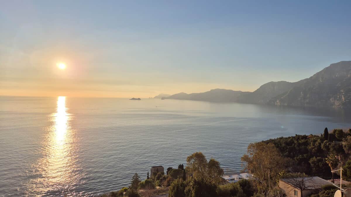 Panoramic view of Praiano and Positano from the terrace, with stunning sea sunsets.