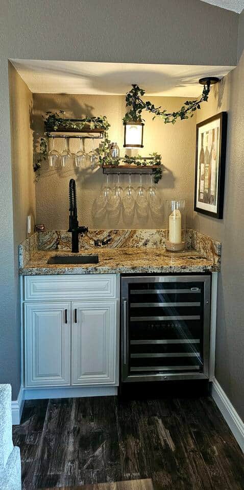 Wet bar, Wine fridge