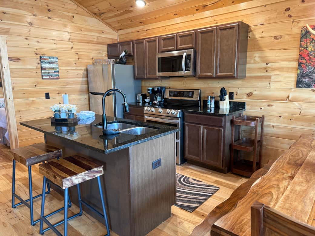 Fully Equipped Kitchen with Dishwasher