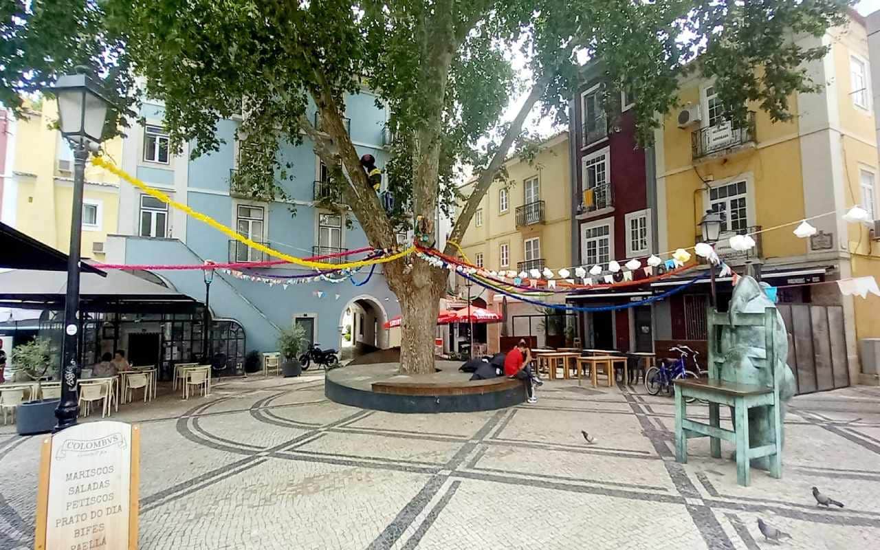 Largo Dr Francsisco Soveral, Setúbal.jpg