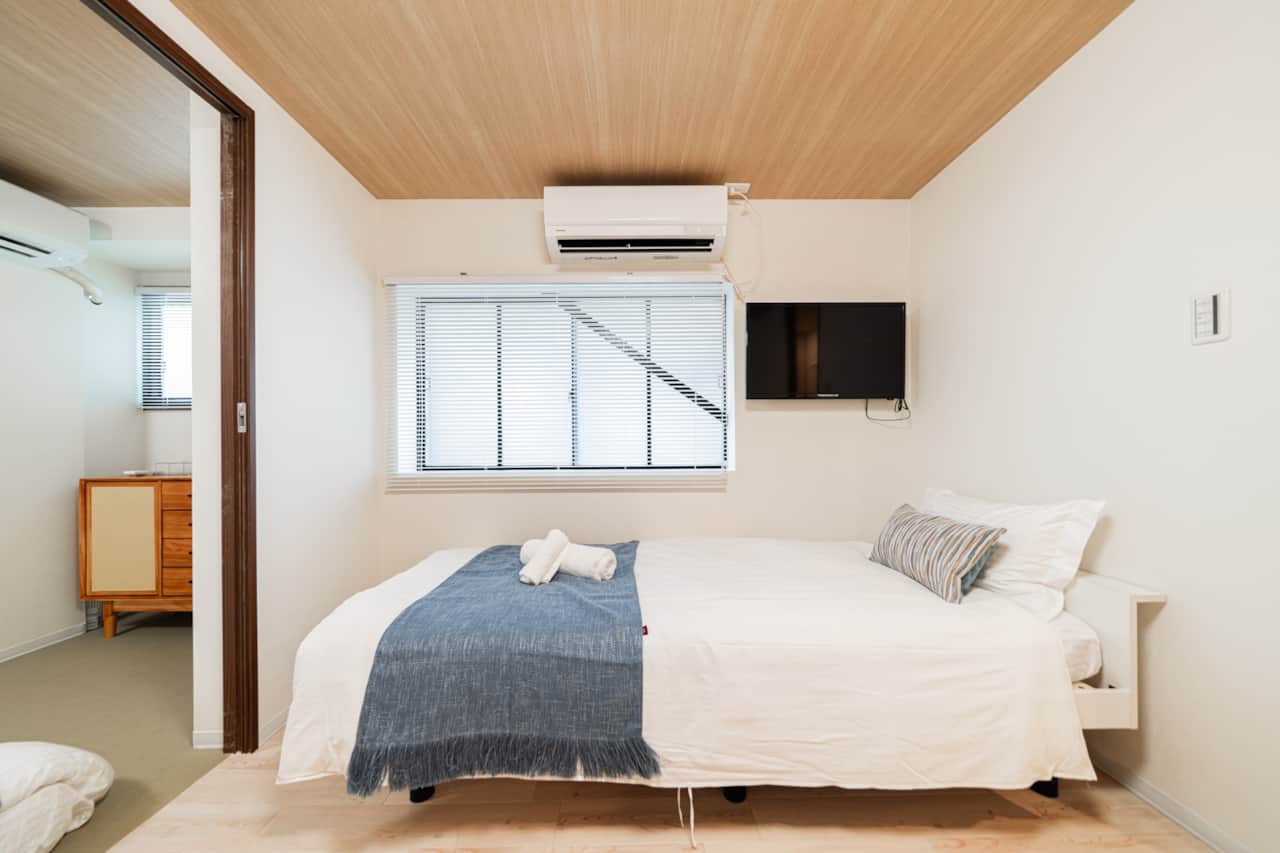 Single Bed