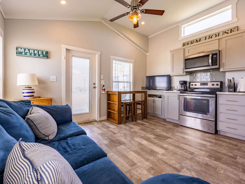 Living Room & Kitchen
