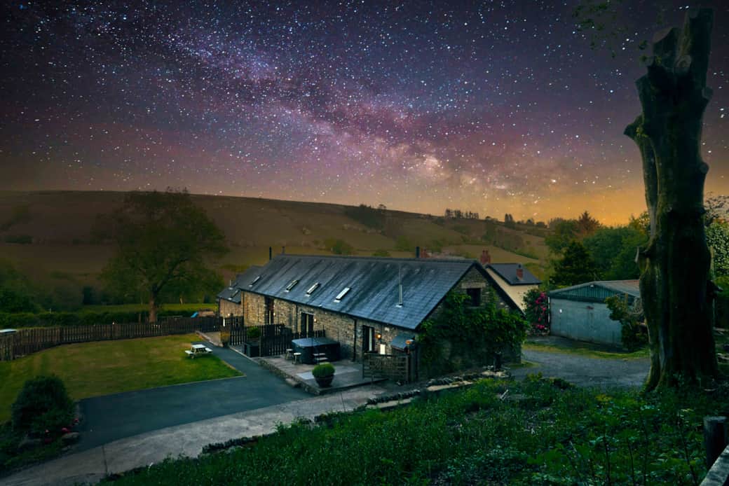 Onnen Fawr Leisure at Night