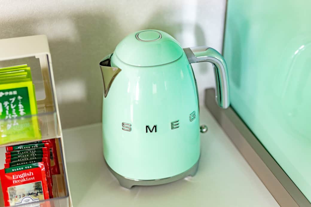 Smeg kettle shichirigahama tea corner