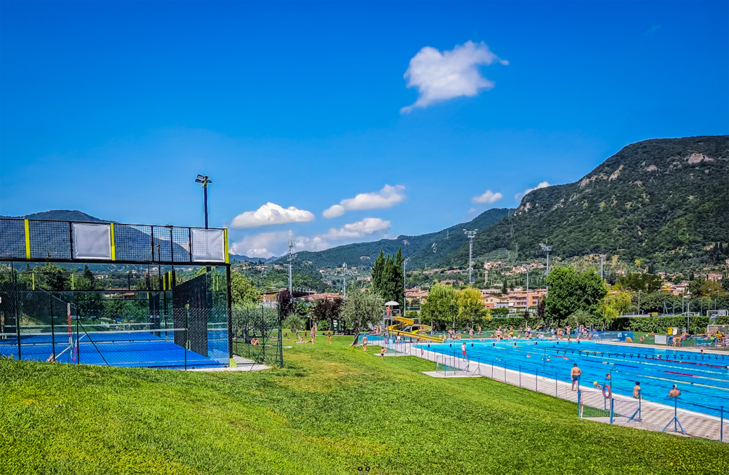 Polo rowing and swimming pools included in the stay
