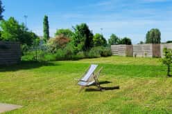 farniente in the garden_maison des bords de loire