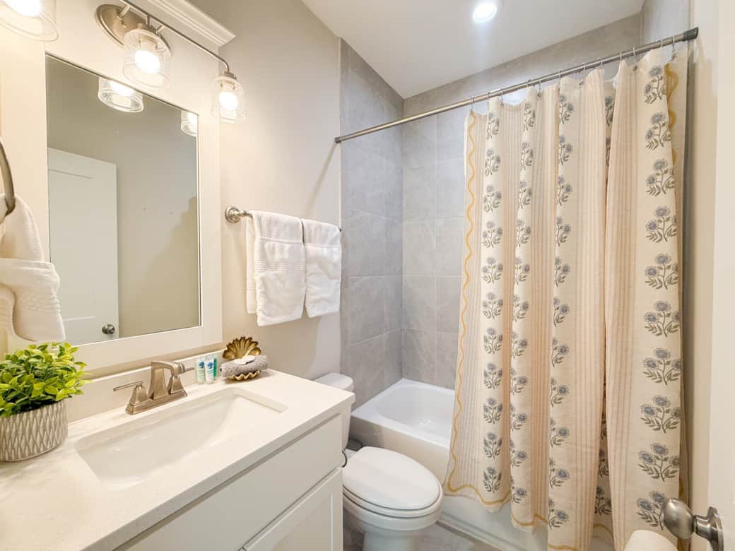 Bathroom 3