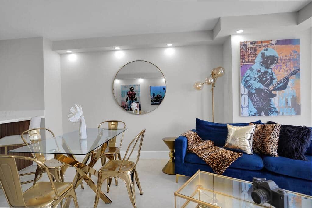 Dining area for 4, living area with Roku streaming tv, balcony access, water views of Biscayne Bay