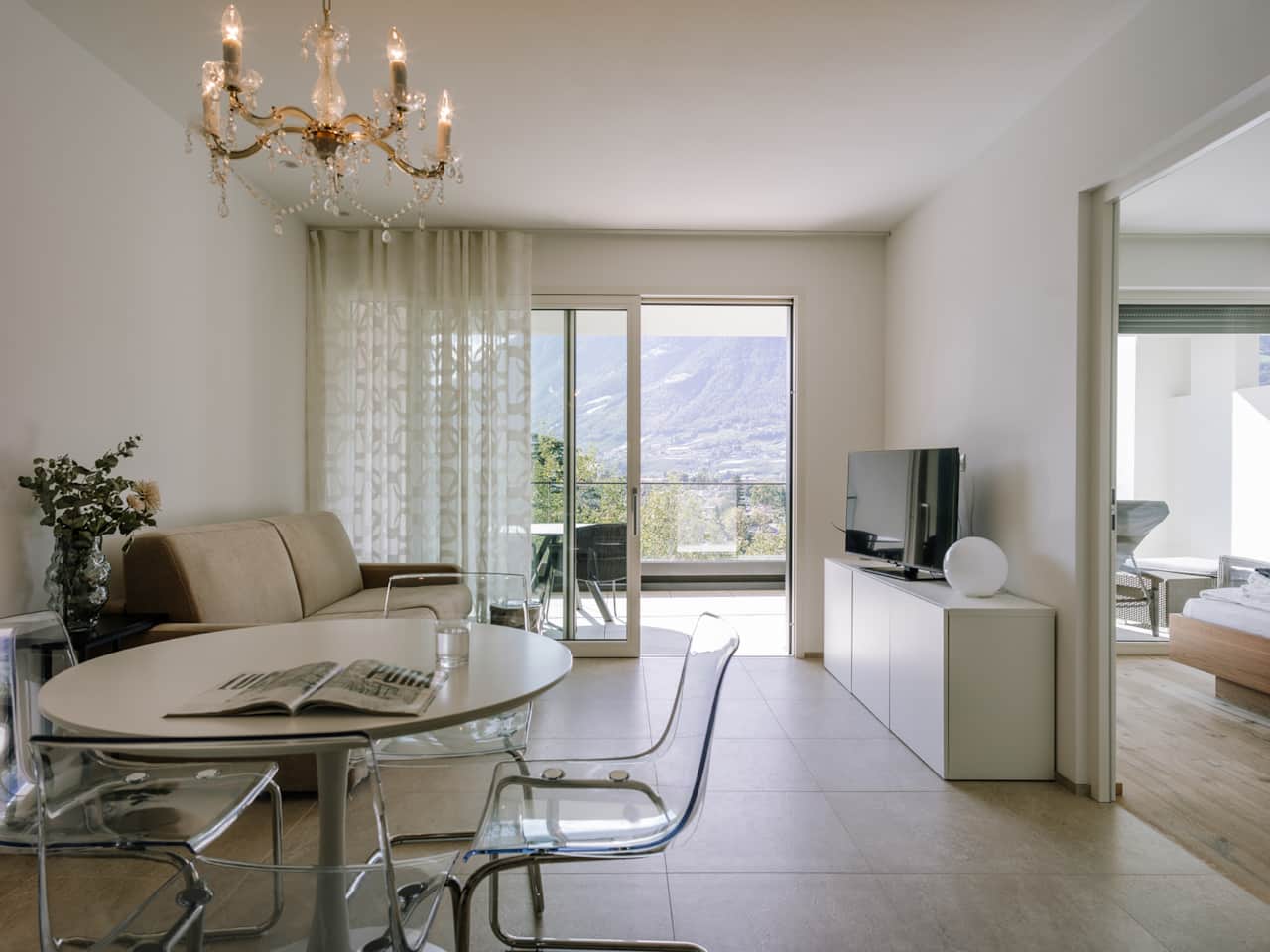 Zona soggiorno con divano letto