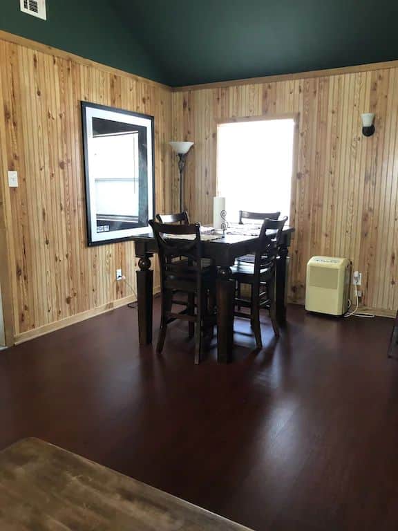 Seating for 6 ( Some stools not pictured)