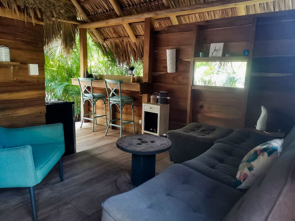 Glamping costa rica flor y bambu playa grande casita de madera ananda 5