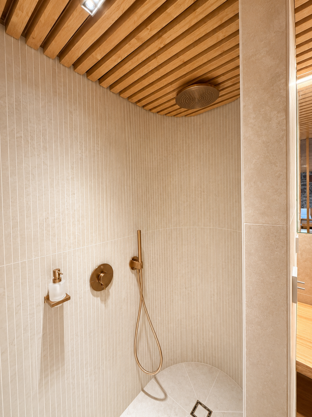 PHOTO DOUCHE SPA