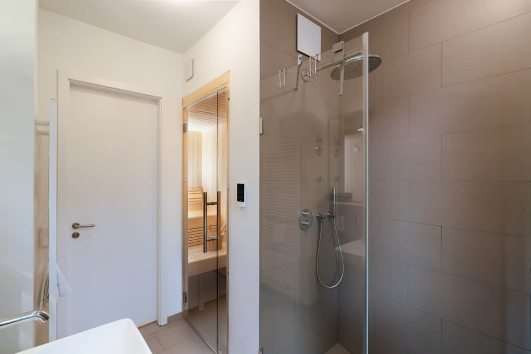 Badezimmer I mit Sauna