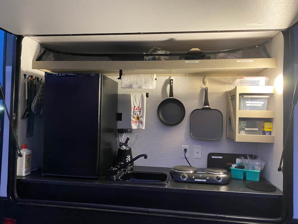 Outdoor Kitchen
