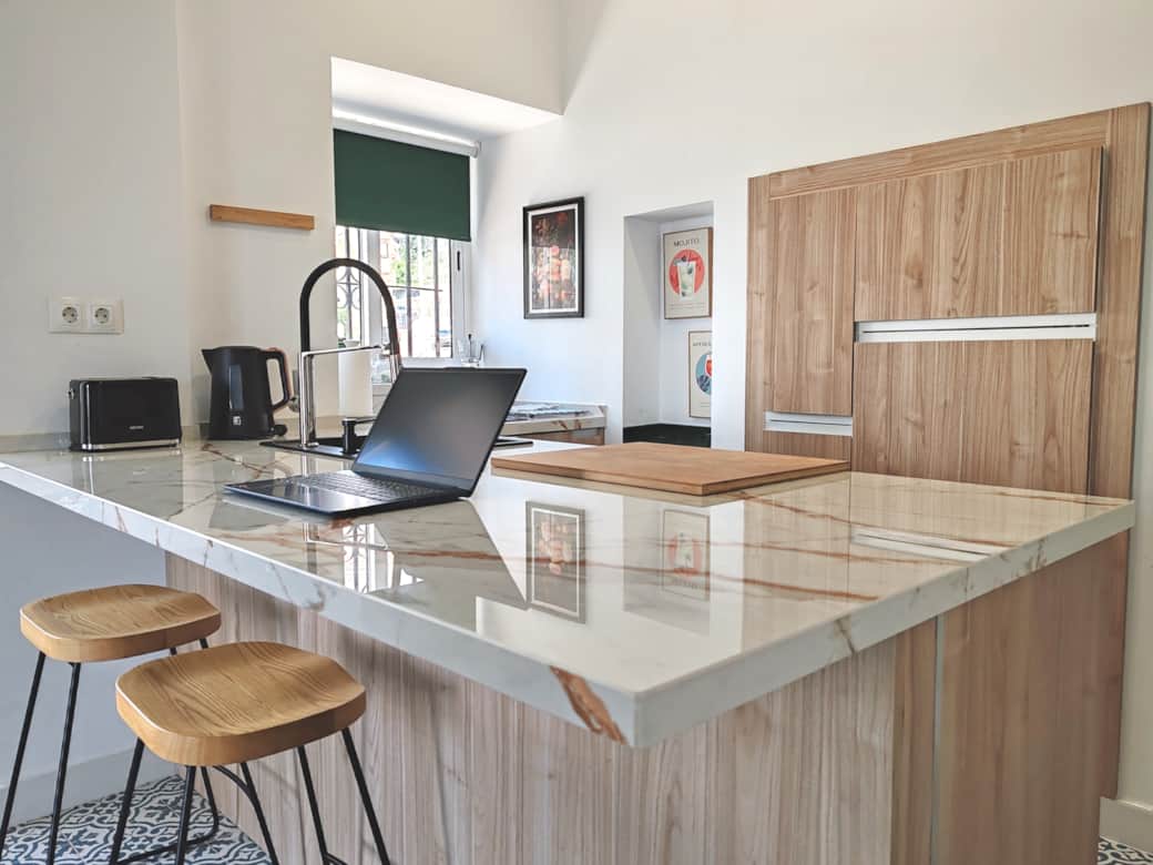 Cocina equipada alojamiento benalmadena 2