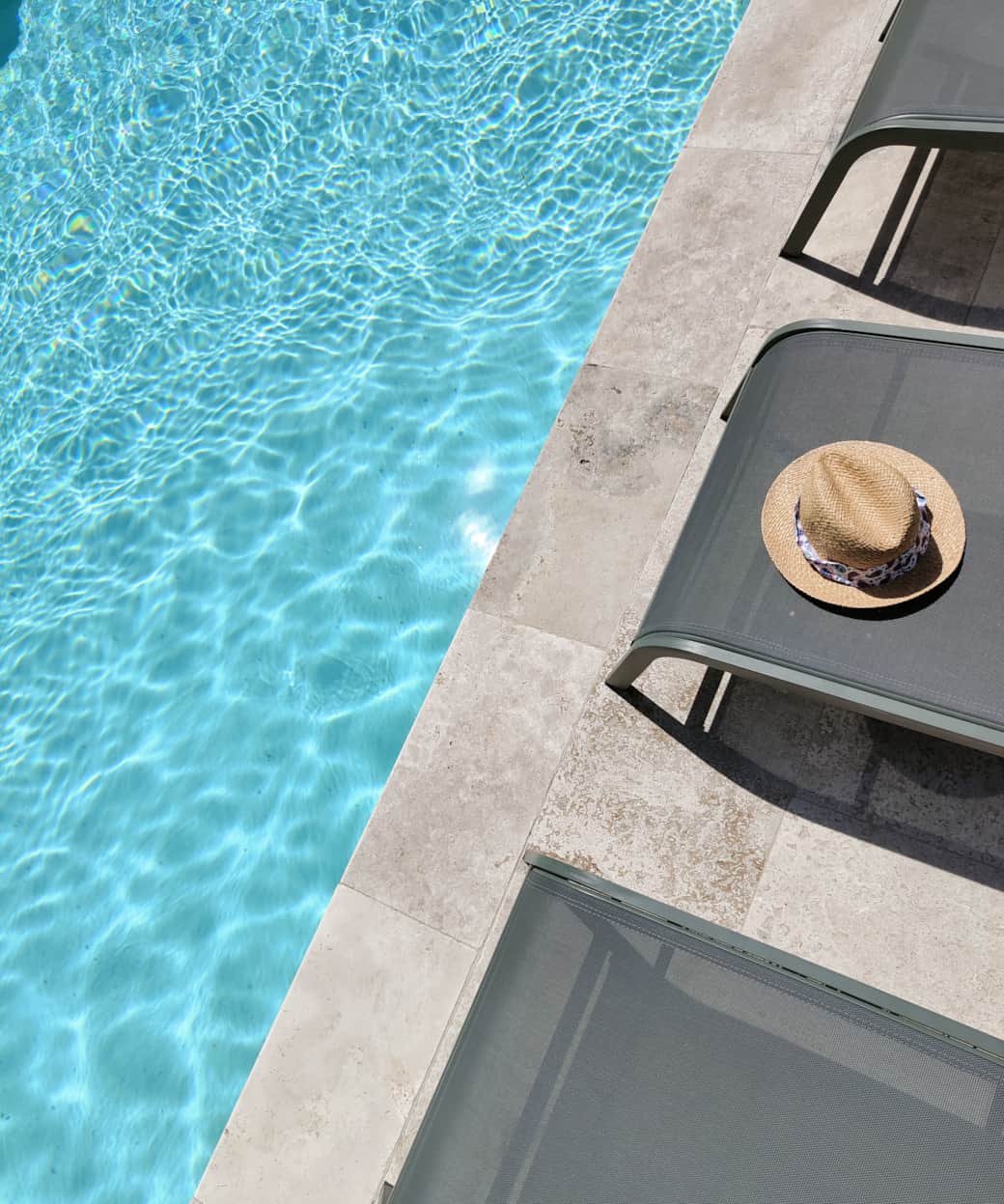 Mas etoile piscine sel vacances mimet provence