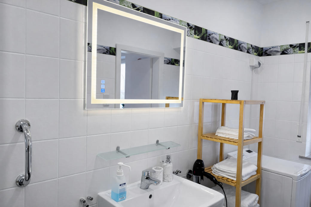 Bad mit Waschmaschine